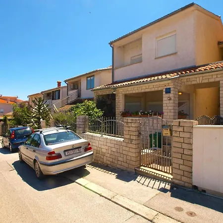 Ferienwohnung Fuer 3 Personen Ca 30 Qm In Pula, Istrien Istrische Riviera *